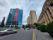 Продаётся 2-комн. новостройка 110 м², м. Низами, photo 1 from 8