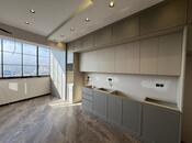 Elan №5853322 - Bakı, İnşaatçılar m., 3 otaqlı, 135 m², 11/16 mərtəbə