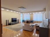 4 otaqlı yeni tikili - 28 May m. - 220 m²