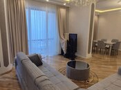 4 otaqlı yeni tikili - 28 May m. - 200 m²