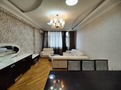 Сдаётся 2-комн. новостройка 110 м², м. 20 января, photo 3 from 8