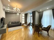Elan №5858819 - Bakı, 28 May m., 3 otaqlı, 102 m², 11/22 mərtəbə