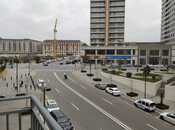 Elan №5858948 - Bakı, Ağ şəhər q., 3 otaqlı, 145 m², 3/7 mərtəbə