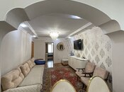 Satılır 3 otaqlı köhnə tikili 80 m², Azadlıq Prospekti m., photo 2 from 8