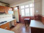 Продаётся 3-комн. вторичка 75 м², м. Ази Асланов, photo 4 from 8