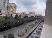 Продаётся 3-комн. новостройка 139 м², м. Нефтчиляр, photo 2 from 7