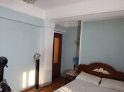 Satılır 4 otaqlı köhnə tikili 100 m², 28 May m., photo 3 from 7