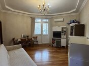 Satılır 2 otaqlı köhnə tikili 30.6 m², Elmlər Akademiyası m., photo 2 from 8