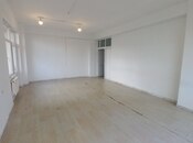 Сдаётся 6-комн. офис 250 м², м. Элмляр Академиясы, photo 4 from 8