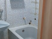 Продаётся 2-комн. вторичка 70 м², м. Нариман Нариманов, photo 4 from 8