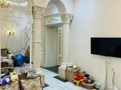 Satılır 4 otaqlı köhnə tikili 215 m², Sahil m., photo 6 from 8