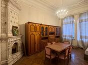 Elan №5866924 - Bakı, 28 May m., 5 otaqlı, 200 m², 2/3 mərtəbə