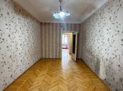 Продаётся 2-комн. вторичка 55 м², м. Элмляр Академиясы, photo 5 from 8