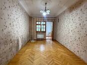 Продаётся 2-комн. вторичка 55 м², м. Элмляр Академиясы, photo 3 from 8