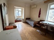 Satılır 1 otaqlı köhnə tikili 35 m², Elmlər Akademiyası m., photo 4 from 8