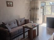 Satılır 2 otaqlı köhnə tikili 40 m², Qara Qarayev m., photo 5 from 8