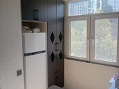 Satılır 2 otaqlı köhnə tikili 40 m², Qara Qarayev m., photo 4 from 8