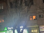 Satılır 2 otaqlı köhnə tikili 40 m², Qara Qarayev m., photo 3 from 8