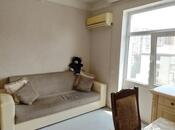 Продаётся 2-комн. вторичка 42 м², м. Иншаатчылар, photo 3 from 8