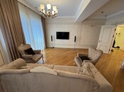 4 otaqlı yeni tikili - Şah İsmayıl Xətai m. - 181 m²