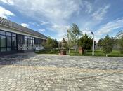 5 otaqlı həyət evi/bağ evi - Novxanı q. - 220 m²