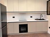 Продаётся 3-комн. новостройка 95 м², м. Элмляр Академиясы, photo 6 from 8