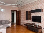 Сдаётся 3-комн. новостройка 130 м², м. Иншаатчылар, photo 2 from 8