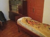 Сдаётся 3-комн. вторичка 50 м², м. Низами, photo 2 from 4