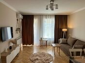 Elan №5871846 - Bakı, 28 May m., 2 otaqlı, 60 m², 3/4 mərtəbə