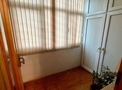Satılır 3 otaqlı köhnə tikili 70 m², Qara Qarayev m., photo 6 from 8