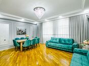 Satılır 7 otaqlı köhnə tikili 220 m², Bayıl q., photo 3 from 8