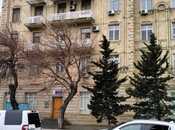 Elan №5872934 - Bakı, Yasamal r., 3 otaqlı, 85 m², 3/5 mərtəbə