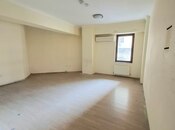 Сдаётся 15-комн. офис 500 м², м. Элмляр Академиясы, photo 3 from 8