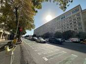 Продаётся 3-комн. вторичка 75 м², м. Элмляр Академиясы, photo 2 from 8