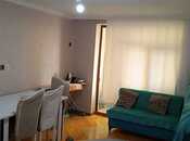 Продаётся 2-комн. вторичка 50 м², м. Элмляр Академиясы, photo 1 from 8