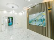 Продаётся 3-комн. новостройка 120 м², м. Низами, photo 1 from 8