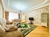 Elan №5875796 - Bakı, Neftçilər m., 3 otaqlı, 150 m², 17/19 mərtəbə