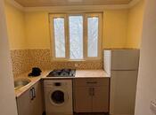 İcarəyə verilir 2 otaqlı köhnə tikili 42 m², photo 2 from 8