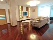 İcarəyə verilir 3 otaqlı yeni tikili 140 m², 28 May m., photo 1 from 8