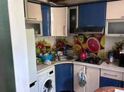 İcarəyə verilir 2 otaqlı köhnə tikili 60 m², Elmlər Akademiyası m., photo 7 from 8