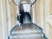 Satılır 3 otaqlı köhnə tikili 70 m², Sahil m., photo 2 from 8