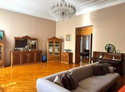 Elan №5877381 - Bakı, Bayıl q., 4 otaqlı, 210 m², 3/4 mərtəbə