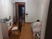 Продаётся 3-комн. вторичка 80 м², м. Кара Караев, photo 2 from 7