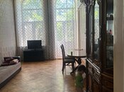 Elan №5878931 - Bakı, 28 May m., 2 otaqlı, 45 m², 2/3 mərtəbə