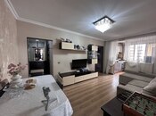 Satılır 3 otaqlı köhnə tikili 50 m², İnşaatçılar m., photo 2 from 8