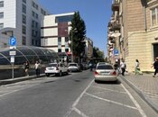 Satılır 3 otaqlı köhnə tikili 75 m², Elmlər Akademiyası m., photo 3 from 8