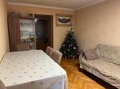 Satılır 3 otaqlı köhnə tikili 75 m², İnşaatçılar m., photo 3 from 8