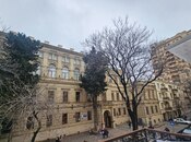 Satılır 3 otaqlı köhnə tikili 70 m², Sahil m., photo 4 from 8