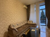 Elan №5881087 - Bakı, Sahil m., 2 otaqlı, 70 m², 3/5 mərtəbə