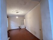 Satılır 2 otaqlı köhnə tikili 40 m², Qara Qarayev m., photo 4 from 8